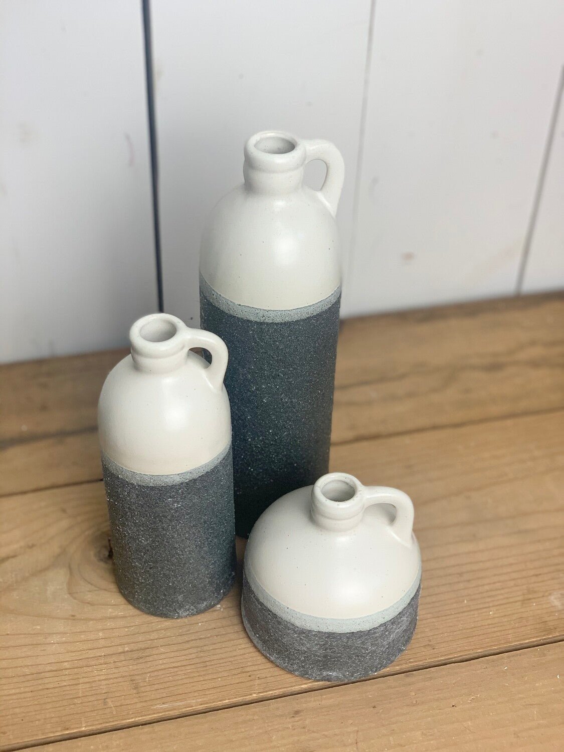 Two-Toned Textured Jug Vases - Image 2